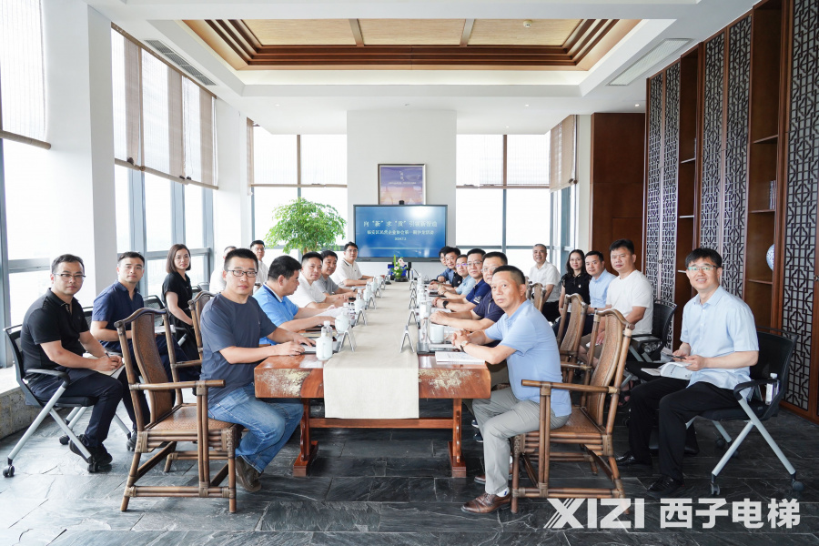 1723441662951900linn.jpg DSC06157.jpg